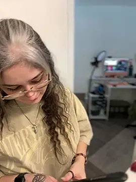 Snapshot of Alix_Valentine chatting on 13, 1, 2026 Alix Valentine online show from 13, 1, 2026