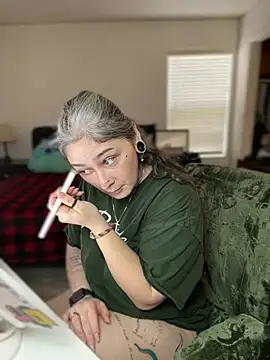 Snapshot of Alix_Valentine chatting on 14, 1, 2026 Alix Valentine online show from 14, 1, 2026