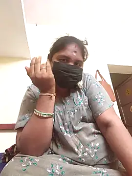 Snapshot of Villageanuty chatting on 19, 9, 2025 Villageanuty online show from 19, 9, 2025