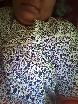 Snapshot of Villageanuty chatting on 29, 10, 2025 Villageanuty online show from 29, 10, 2025