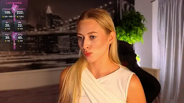 ChristyMarshall online show from 2, 10, 2025