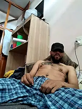 Snapshot of wolfsexmxn chatting on 21, 9, 2025 wolfsexmxn online show from 21, 9, 2025