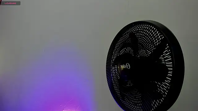 Snapshot of karlarusso chatting on 25, 2, 2026 karlarusso online show from 25, 2, 2026