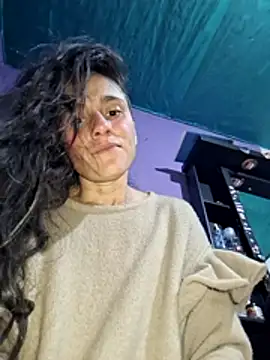 Samy Hoops online show from 25, 3, 2026