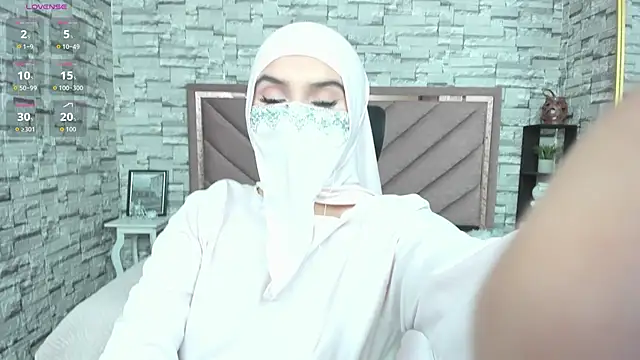 Snapshot of malek_zark2 chatting on 11, 11, 2025 malek zark2 online show from 11, 11, 2025