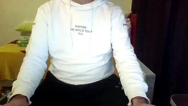 st206boy online show from 13, 4, 2026