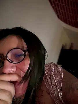 victoria amatista  online show from 26, 9, 2025