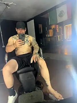 crazybarber69 online show from 19, 9, 2025