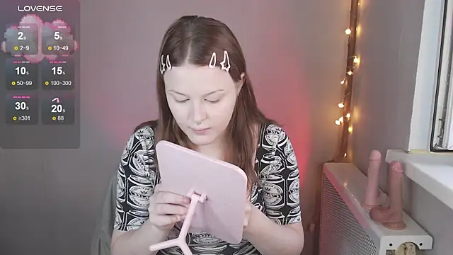 Snapshot of blissful_muse2 chatting on 22, 9, 2025 blissful muse2 online show from 22, 9, 2025