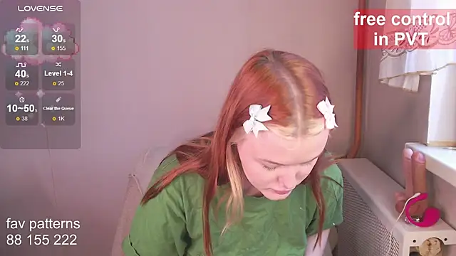 Snapshot of blissful_muse2 chatting on 19, 11, 2025 blissful muse2 online show from 19, 11, 2025