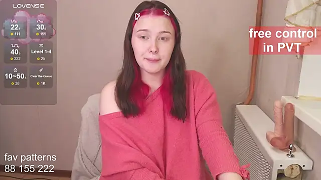 Snapshot of blissful_muse2 chatting on 22, 11, 2025 blissful muse2 online show from 22, 11, 2025