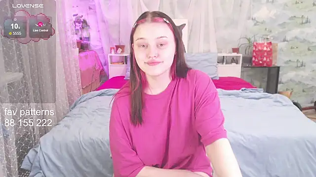 Snapshot of blissful_muse2 chatting on 13, 12, 2025 blissful muse2 online show from 13, 12, 2025