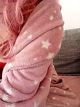 Snapshot of Alicia1010@xh chatting on 13, 10, 2025 Alicia1010xh online show from 13, 10, 2025