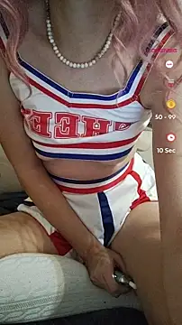 Snapshot of Alicia1010@xh chatting on 2, 12, 2025 Alicia1010xh online show from 2, 12, 2025