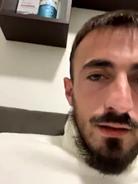 mario231197 online show from 19, 10, 2025