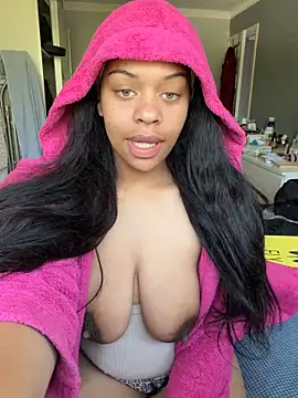Regina69slut online show from 1, 5, 2026