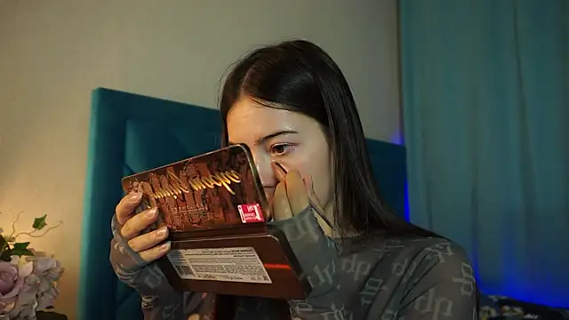 ywixos online show from 21, 9, 2025