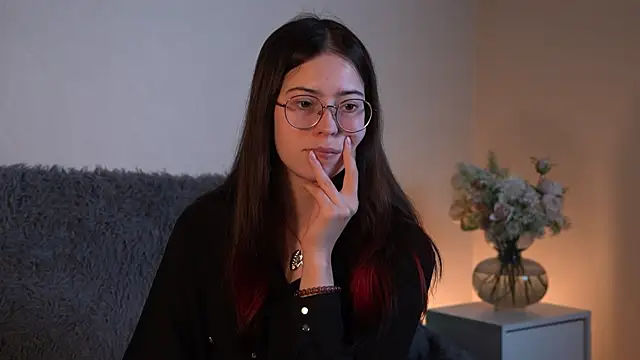 ywixos online show from 29, 9, 2025