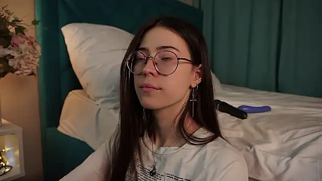 ywixos online show from 15, 3, 2026