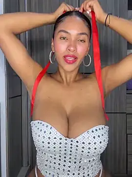 Snapshot of Mia_sweet80 chatting on 22, 9, 2025 Mia sweet80 online show from 22, 9, 2025