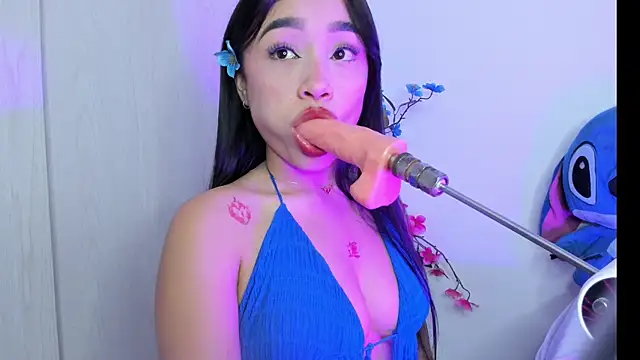 Snapshot of Eva_cutte chatting on 13, 7, 2026 Eva cutte online show from 13, 7, 2026