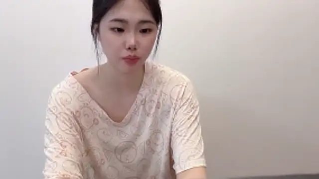 suki-1 online show from 18, 4, 2026