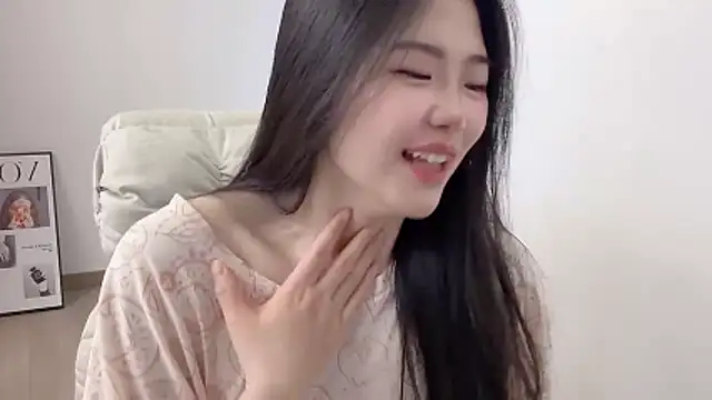 suki-1 online show from 19, 4, 2026