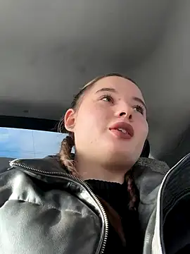 StephanieMur online show from 15, 11, 2025