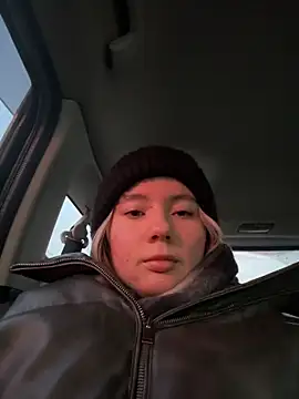 StephanieMur online show from 30, 11, 2025