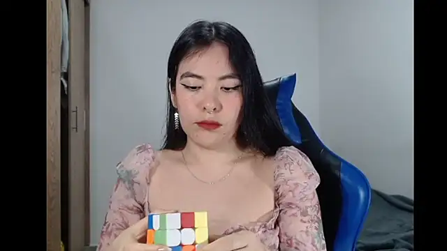 Snapshot of EloiseJun chatting on 14, 2, 2026 EloiseJun online show from 14, 2, 2026