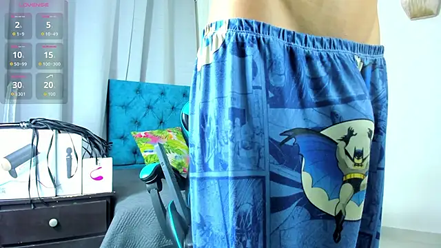 Snapshot of _taylor_black chatting on 16, 9, 2025 taylor black online show from 16, 9, 2025