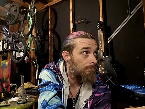 Snapshot of thejuicybacon chatting on 17, 9, 2025 thejuicybacon online show from 17, 9, 2025