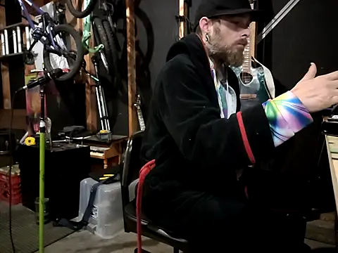 Snapshot of thejuicybacon chatting on 26, 9, 2025 thejuicybacon online show from 26, 9, 2025