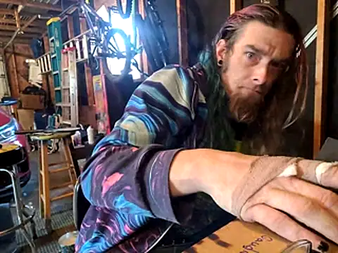 Snapshot of thejuicybacon chatting on 23, 10, 2025 thejuicybacon online show from 23, 10, 2025