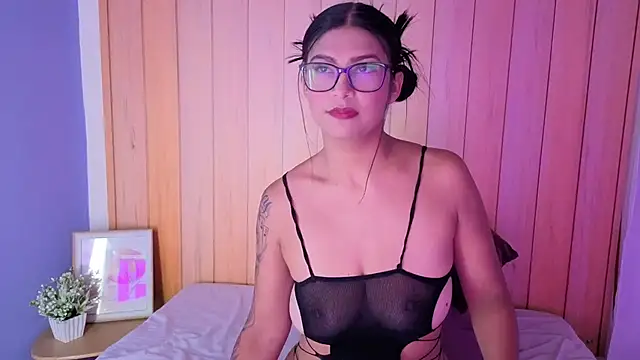 daphnevans online show from 12, 11, 2025