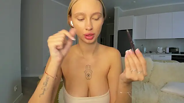 sayo mao18 online show from 17, 9, 2025