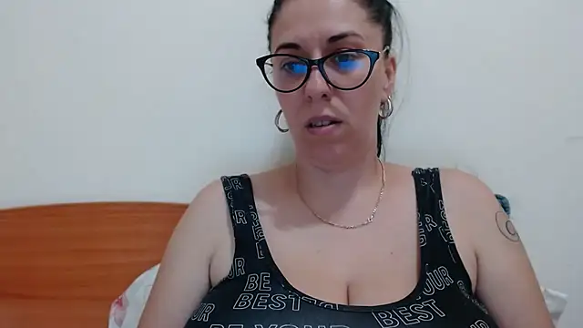 Snapshot of jollene chatting on 23, 7, 2026 jollene online show from 23, 7, 2026