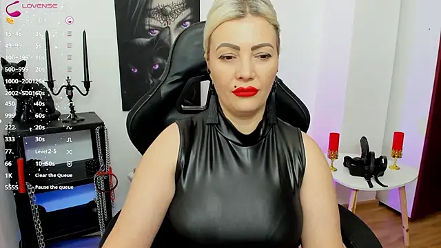 demisweet online show from 23, 2, 2025