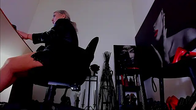 demisweet online show from 2, 2, 2026