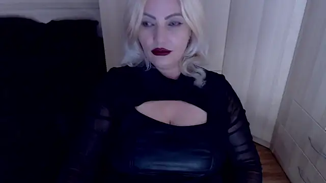 Snapshot of demisweet chatting on 15, 6, 2026 demisweet online show from 15, 6, 2026