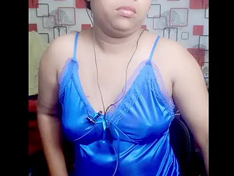 LushVamp online show from 17, 9, 2025