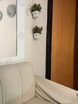 Amy ruizz online show from 13, 4, 2026