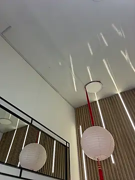 MylaDreams online show from 25, 2, 2026