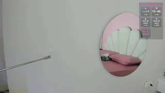 hinata dolly online show from 14, 3, 2026