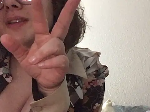 Snapshot of paigeycakes chatting on 26, 10, 2025 paigeycakes online show from 26, 10, 2025