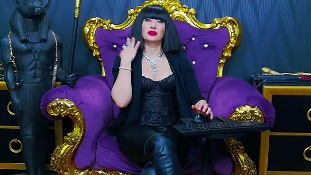 LaraMaeve online show from 11, 1, 2026