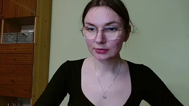 LooveELLYx online show from 26, 2, 2025