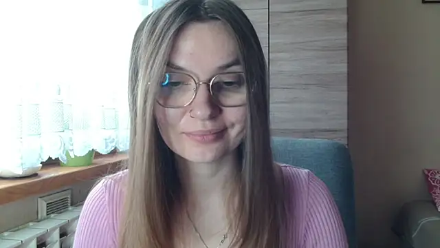 LooveELLYx online show from 18, 11, 2025