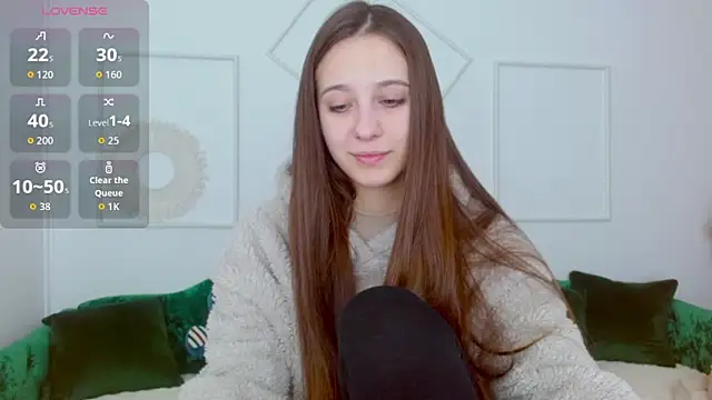 Little cherryy   online show from 11, 10, 2025