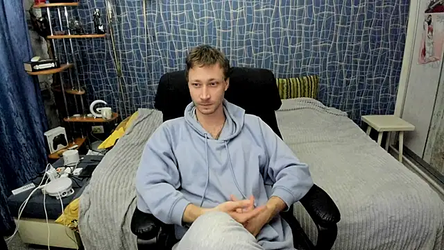 CuteBoy228 online show from 13, 4, 2026